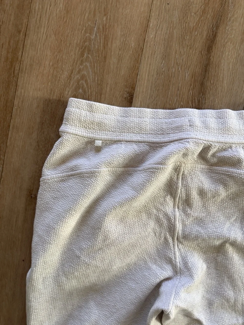 Lululemon jogger - Picture 3 of 3